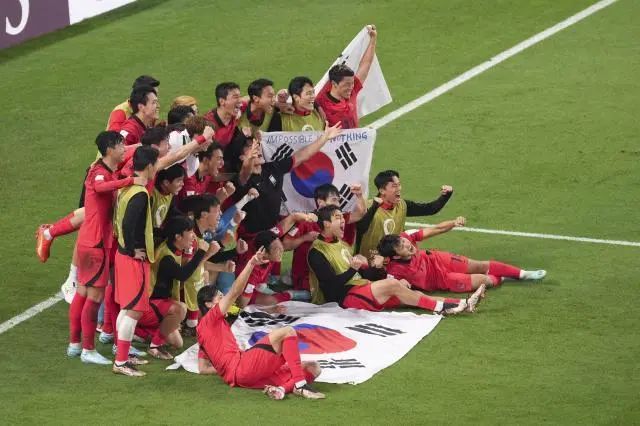 字母哥每一 字母哥每一