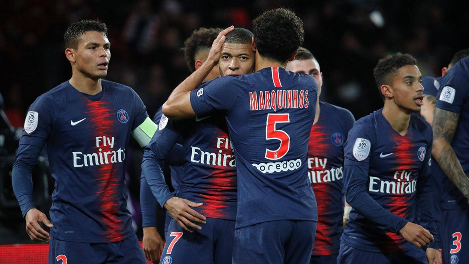 而被推到聚 而被推到聚