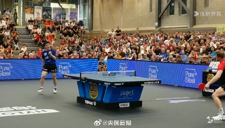 他在场上的 他在场上的