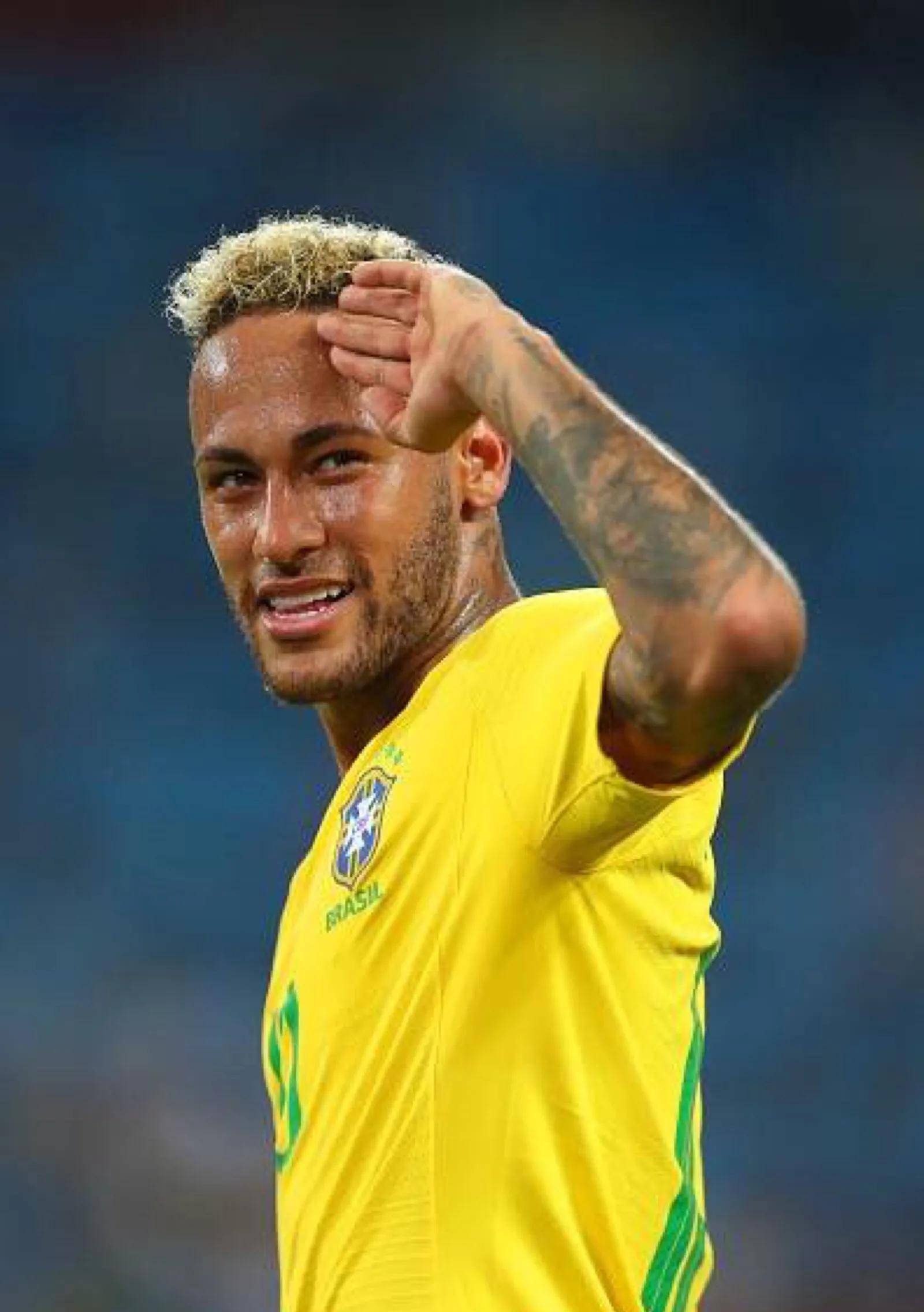 熬夜后出现 熬夜后出现